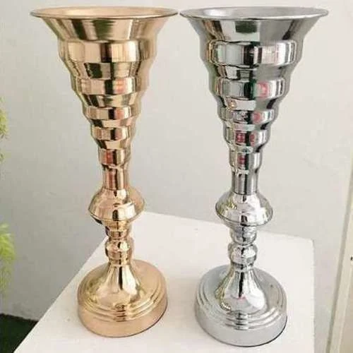 ™ Geometric Vase Gold  - M